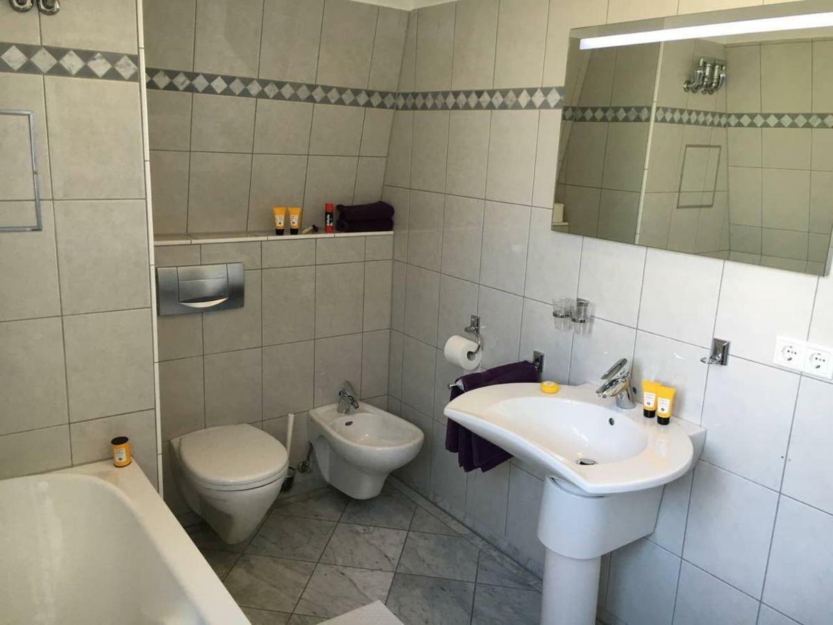 Апартаменты Luxury Rooftop Loft With River View 10Min To City Дюссельдорф Экстерьер фото